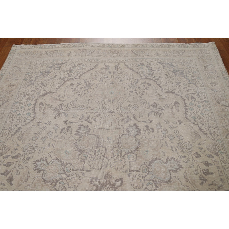 Tapis persan à motif persan Tabriz discret noué à la main 6 x 10