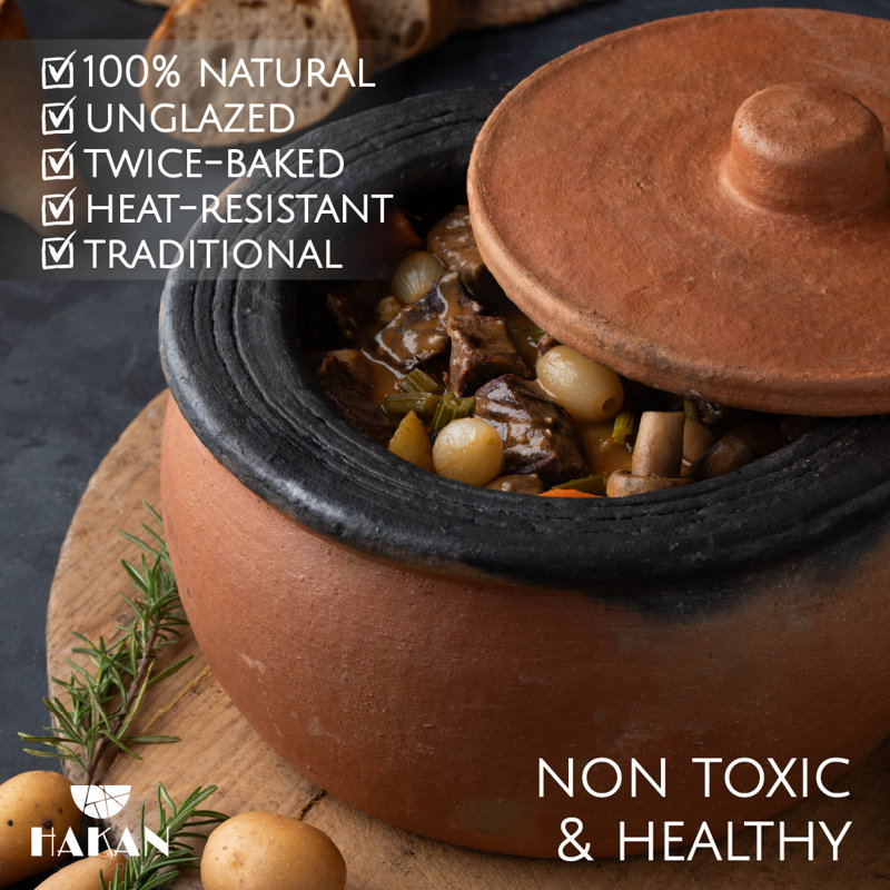 Large Unglazed Terracotta Clay Cooking Pot with Lid