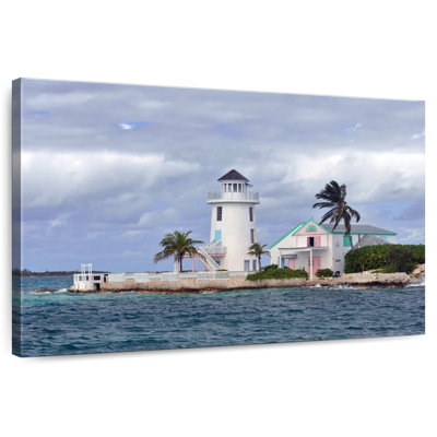 Bahamas beach lighthouse Aletra