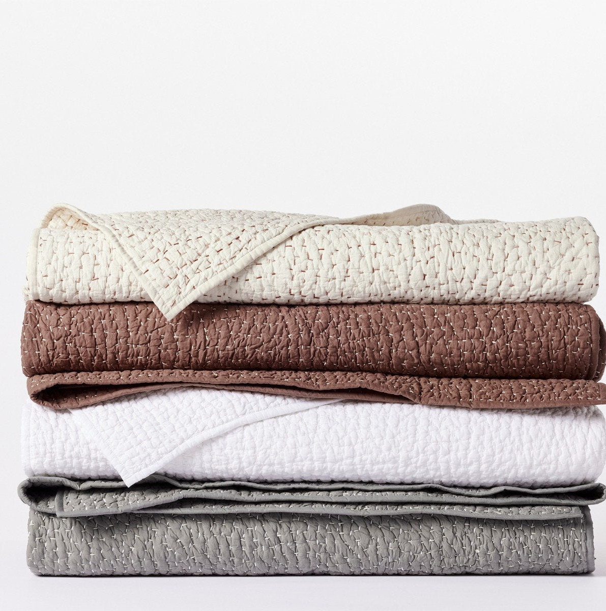 Pebbled Organic Percale Quilt, King Quilt, Praline