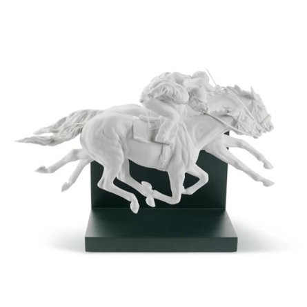 Horse Race Figurine