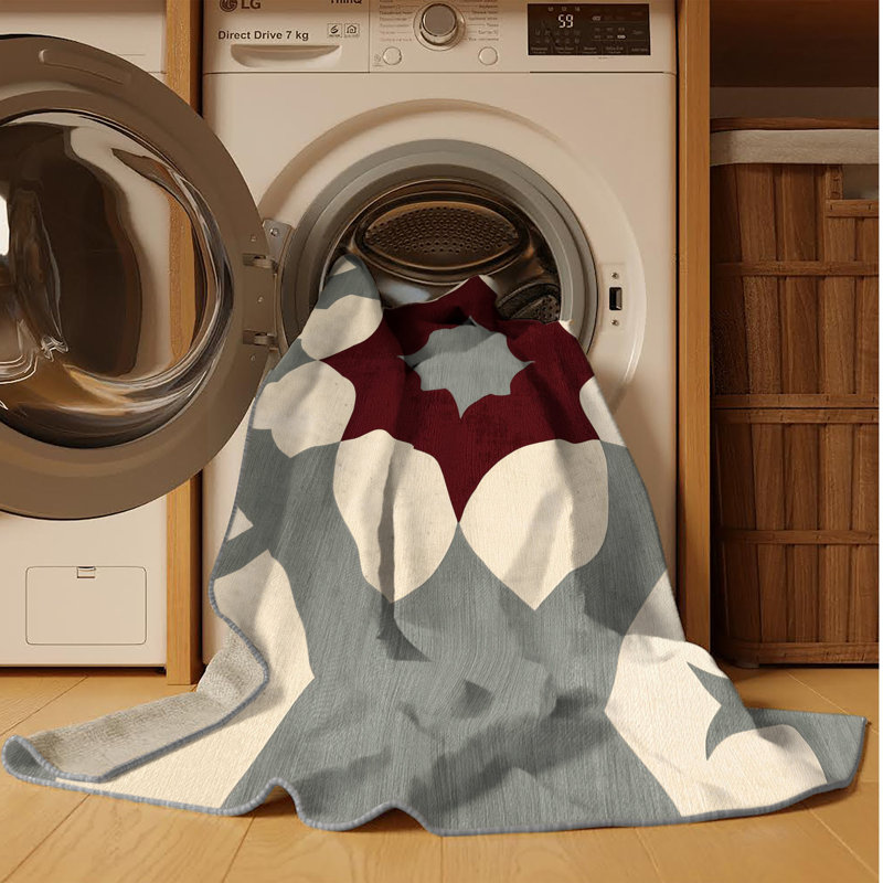Shard Movement Rug, Rectangle 5' x 8'