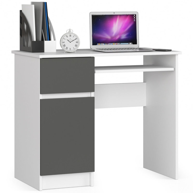 Souad Desk