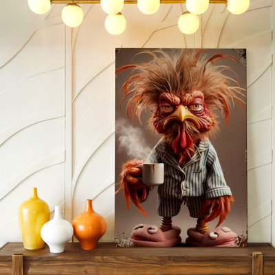 Drôle de coq en pyjama tenant une tasse de café, art mural sur toile animal surréel