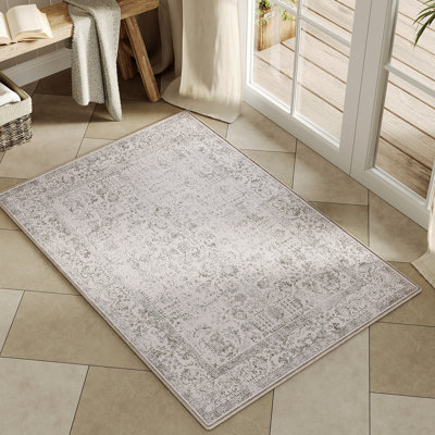 Kitty Machine Washable Vintage Area Rug With Non-Slip Backing