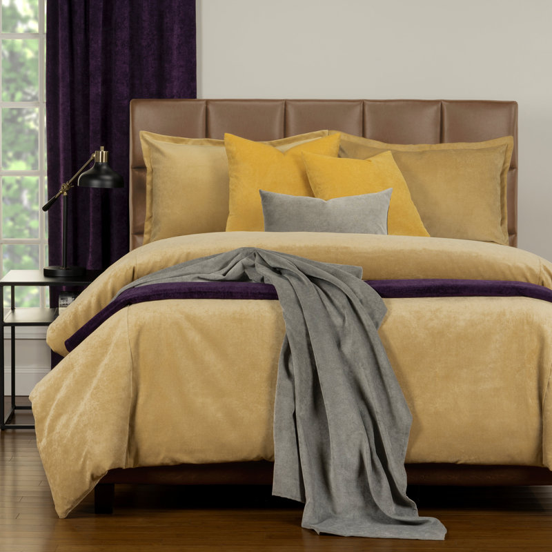 Polyester Channel Duvet Cover & Insert, Full/Double Duvet Cover + 6 Additional Pieces, Old Gold