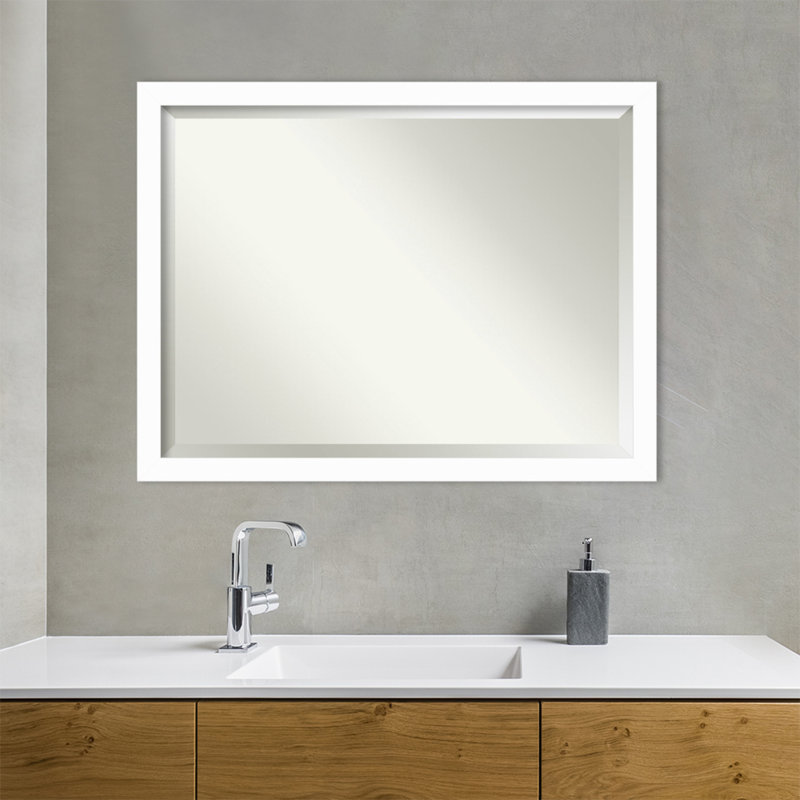 Miroir mural en bois Jimaya, H 23,5 po x l 23,5 po, Blanc, Carré