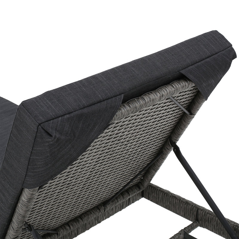 Puerta Kd Chaise Lounge