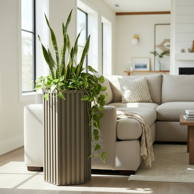 Jardinière à colonne hexagonale LG, durable et élégante pour une utilisation intérieure et extérieure, pour les jardins et les patios modernes