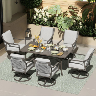 Ensemble de salle à manger d'extérieur 7 pièces : 6 fauteuils pivotants à bascule + table rectangulaire de 165 cm avec trou pour parasol