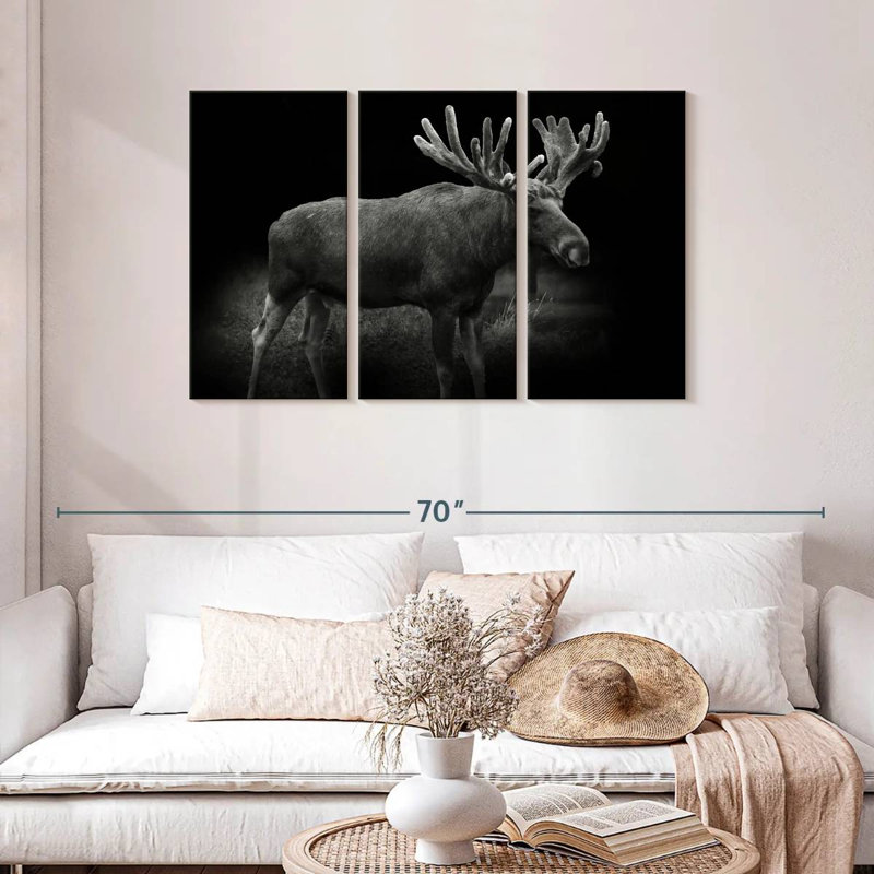 Monochromatic Bull Moose, 28" H x 45" W