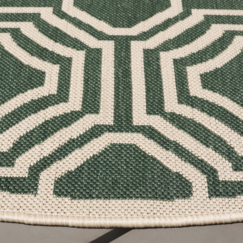 Arneshia Geometric Indoor/Outdoor Area Rug, Round 5'3"