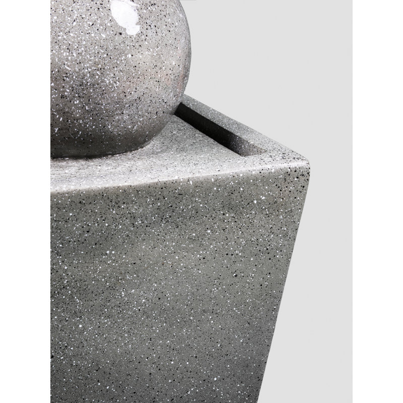 Glendarious Hand Crafted Weather Resistant Fountain with Light