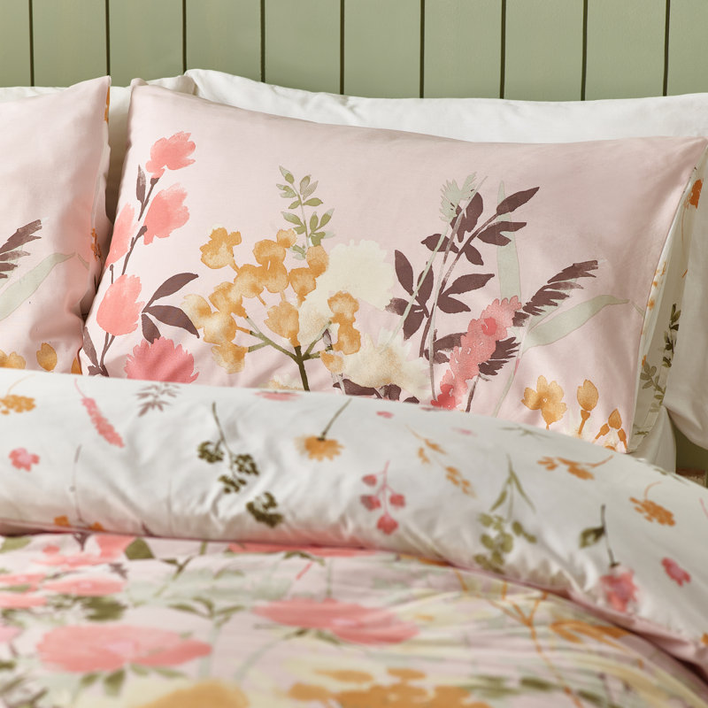 Countryside Floral Reversible Duvet Cover Set with Pillowcases, Super King Duvet + 2 Pillowcases, Pink