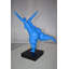 Statue en résine Lawu Voluptueuse bleue debout sur un pied 14 x 9 po x H 15 po