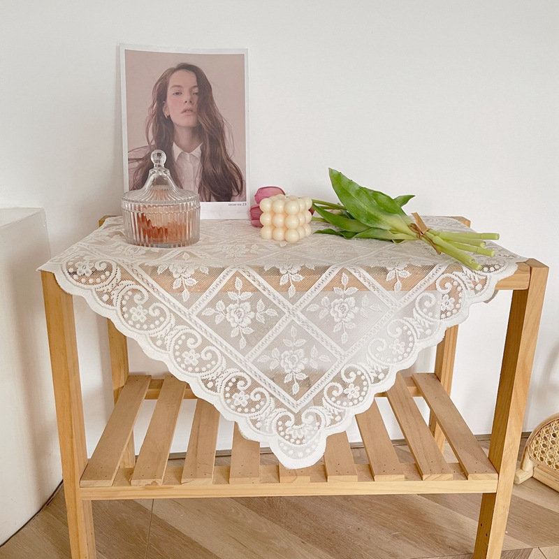 Merina Rectangle Floral Polyester Tablecloth