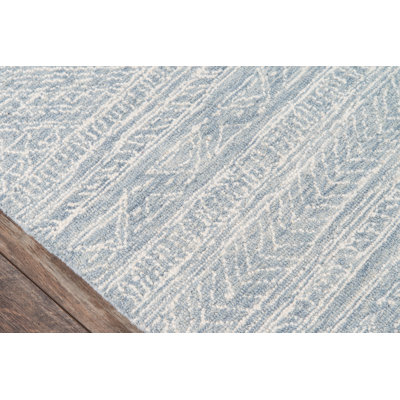 Tapis ivoire / bleu clair en laine bouclé / crocheté à la main Adhley