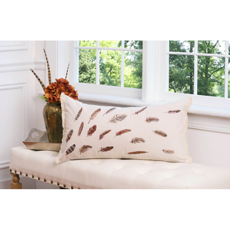 Coussin lombaire à motif de plumes