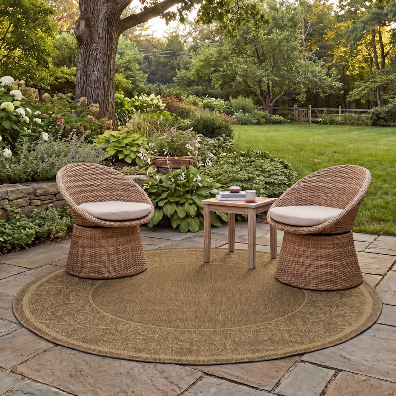 Herefordshire Performance Floral Indoor/Outdoor Area Rug, Round 5'3"