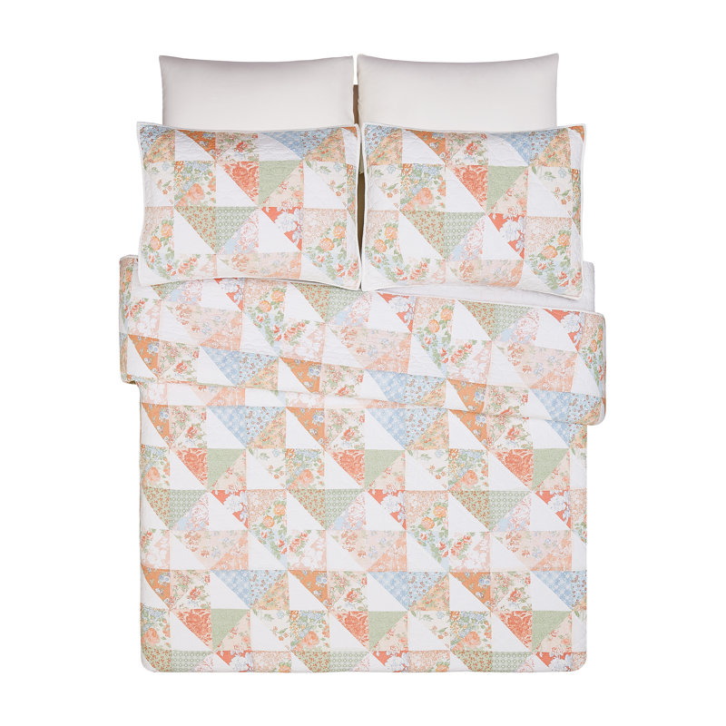 Coventry White Cotton Twin Quilt Set with Floral Patchwork