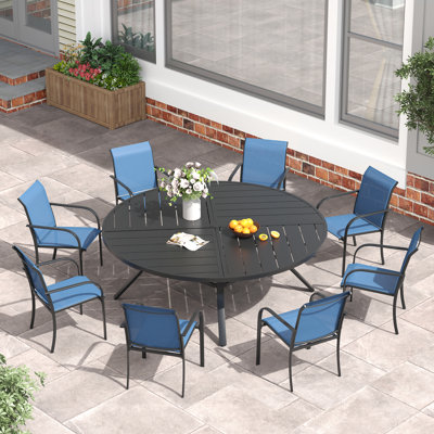 Ensemble de salle à manger de patio rond avec table de salle à manger en métal 60 po et 8 chaises empilables en PVC-coated polyester