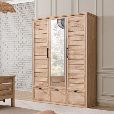 Wardrobe