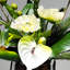 Ornements de fleurs simulées