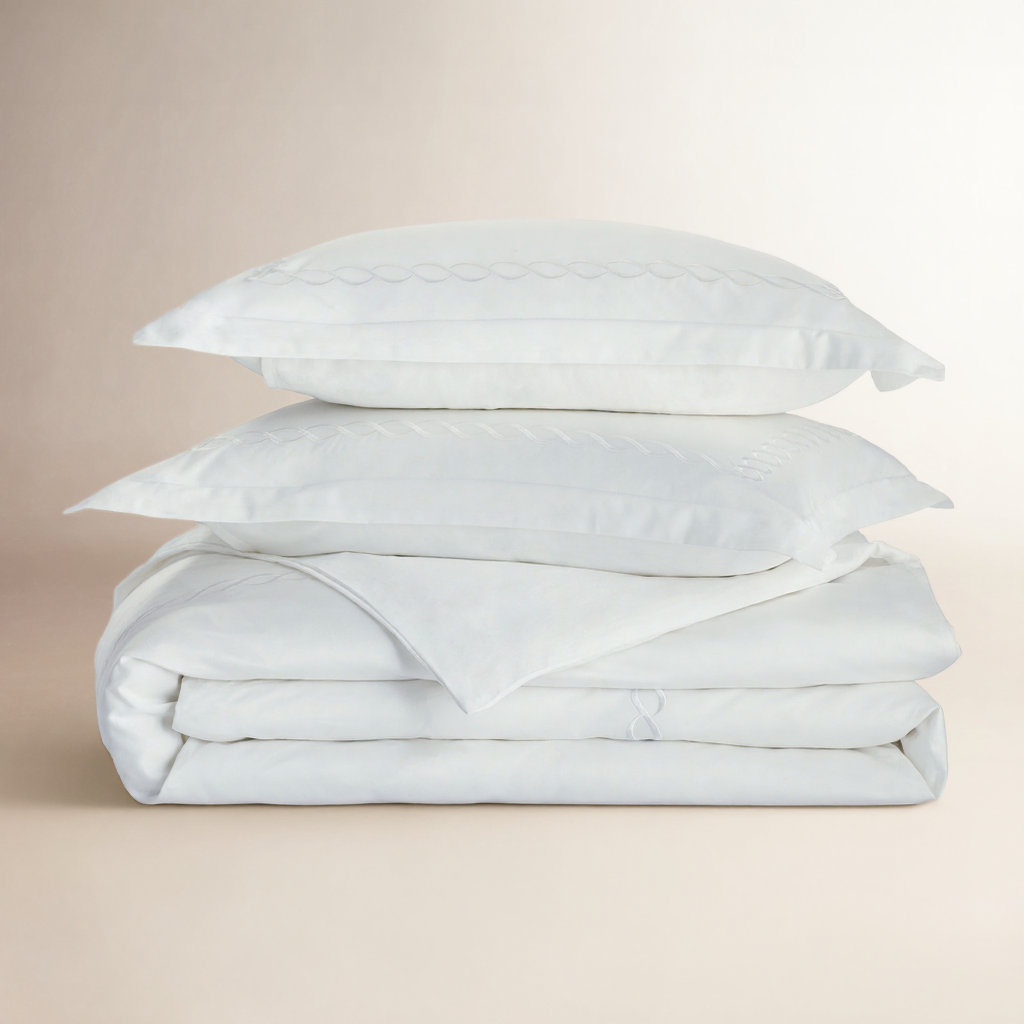 Avellana Sateen Duvet Cover Set, King Duvet Cover + 2 King Shams, White