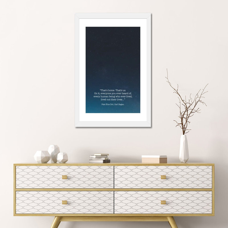 «Pale Blue Dot Carl Sagan», reproduction d'art textuel, H 24 po x l 16 po x P 1 po, Papier encadré blanc, Blanc