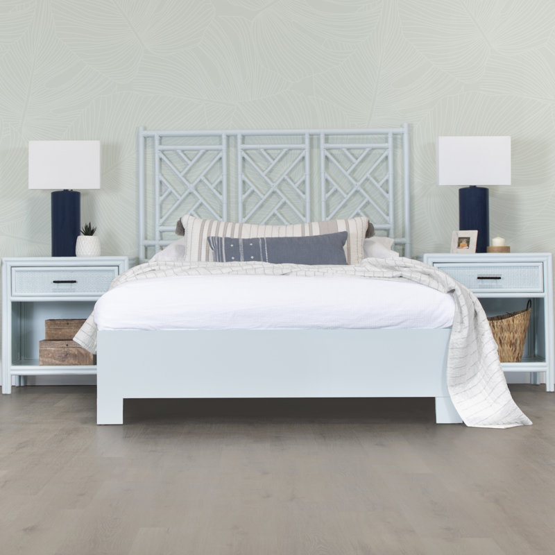 Chippendale Standard Bed, Queen, Light Blue