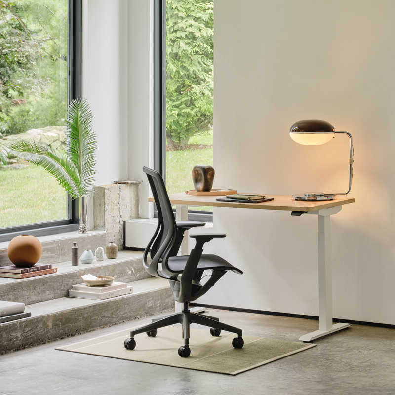 Aire Chair, Graphene