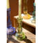  Ensemble de six porte-bougies effilés en verre avec décoration multicolore et décoration de table