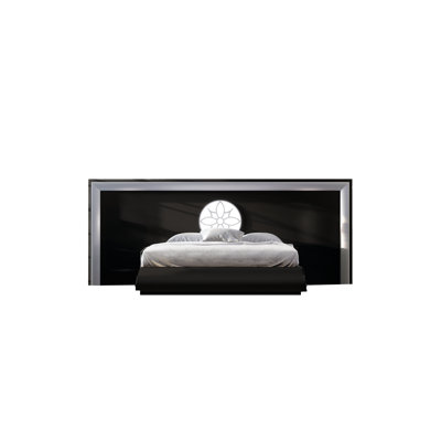 London Panel Bed