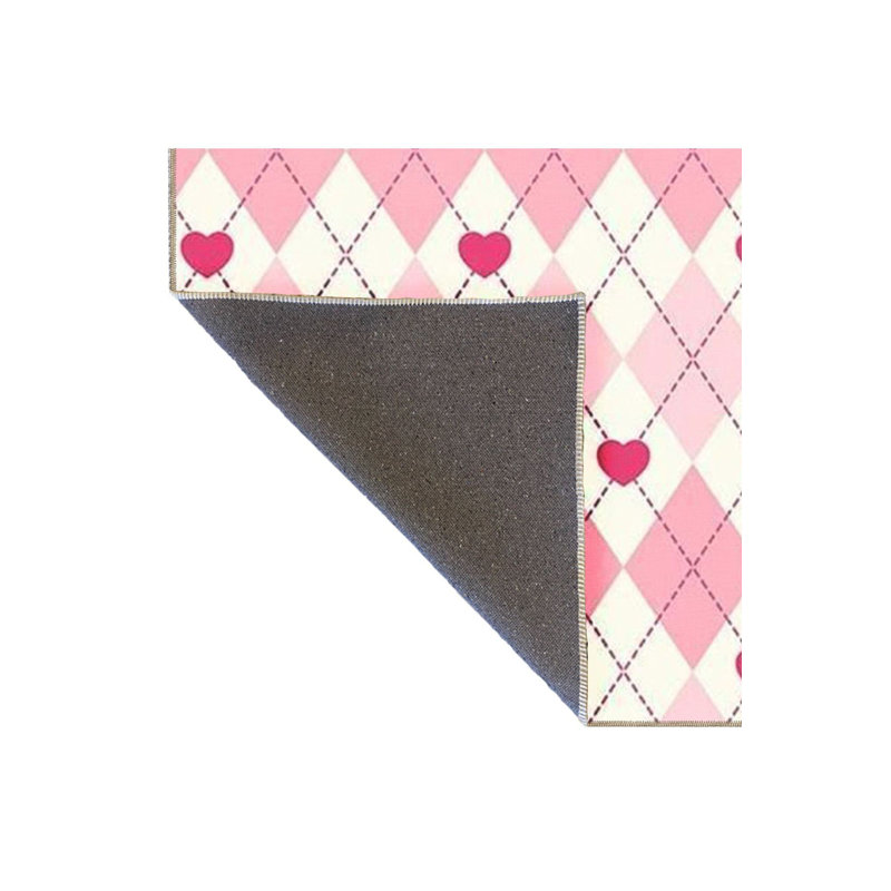 Tapis décoratif lavable à la machine rose, Tapis de couloir 2 pi 6 po x 6 pi 7 po inclus