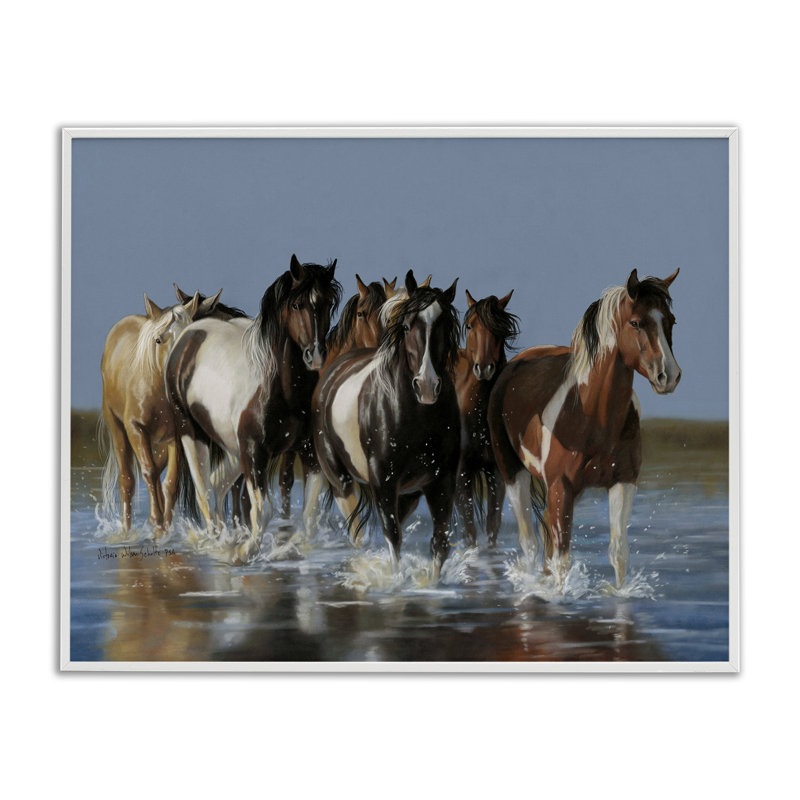 Chevaux qui traversent la rivière par Victoria Schultz, Giclée encadrée blanc bord de mer, H 24 po x l 30 po