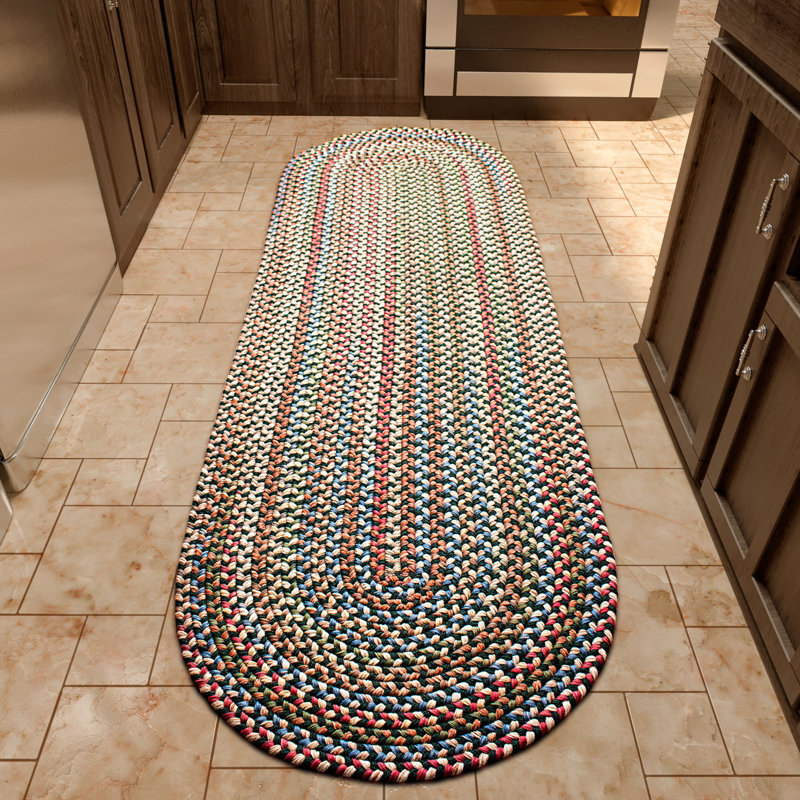 Tapis vert/naturel tressé en épinette Laurin, Ovale 2 pi x 4 pi
