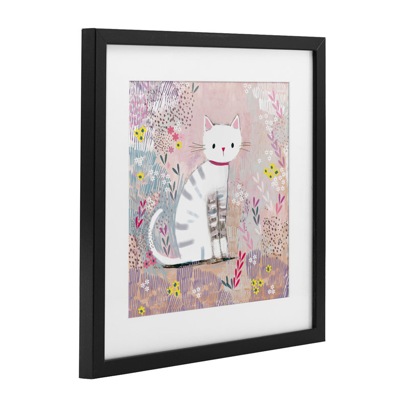 Chaton blanc avec rayures assis, reproduction sous verre, conception de Clare Tupper, H 13 po x l 13 po, Cadre noir minuit