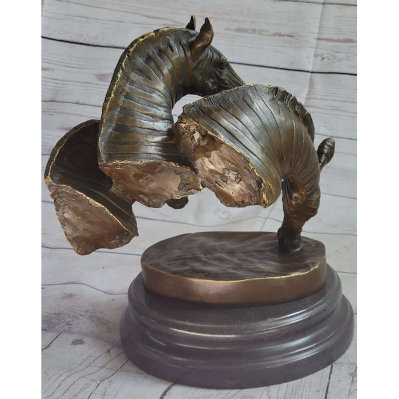 Figurines et sculptures