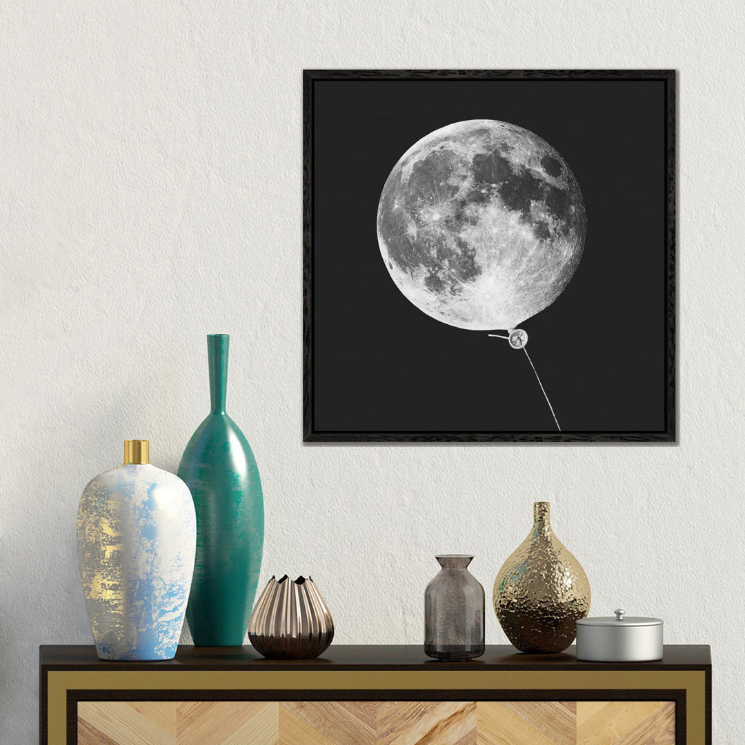 Moonballoon von Jonas Loose - Galerie-umwickelte Leinwand Giclée auf Leinwand