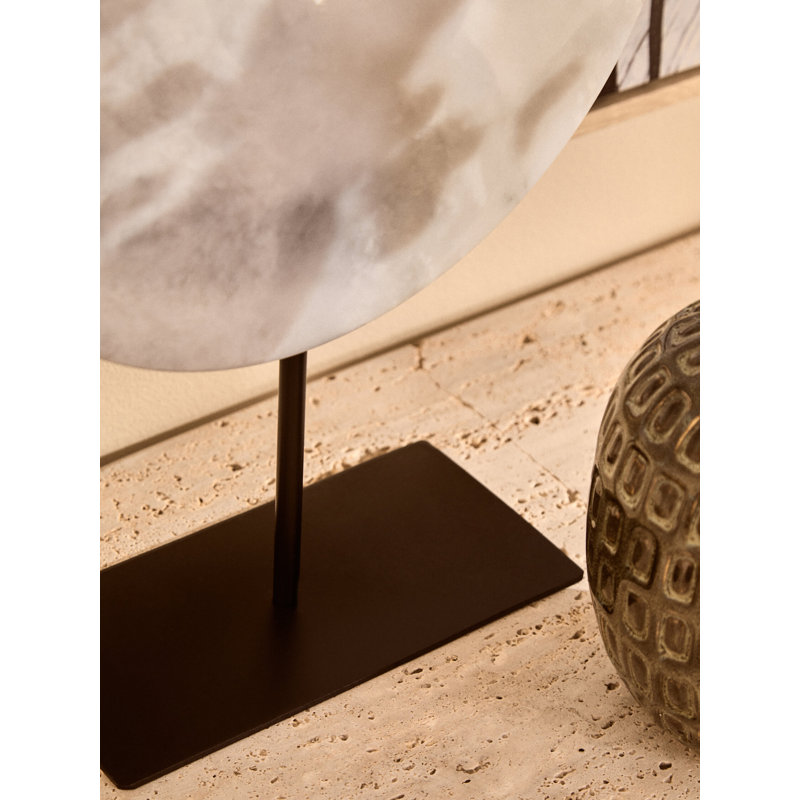 Akkash Abstract Figurines & Sculptures