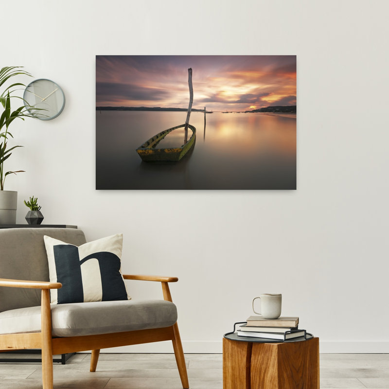 «Sunken Boat Sunset», art dramatique coloré, paysage paisible, H 24 po x l 36 po