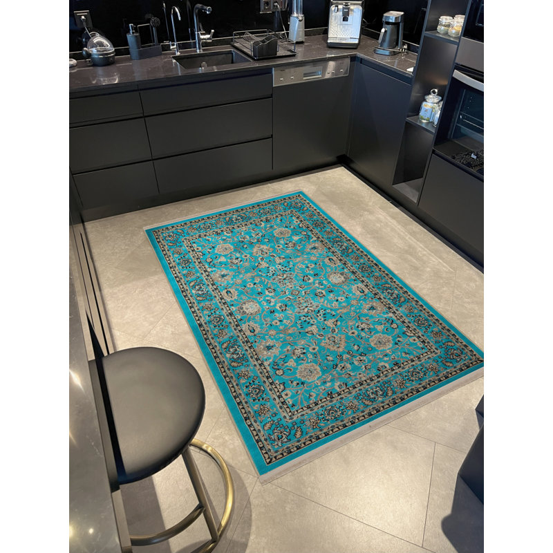 Floral Indoor / Outdoor Rug, Rectangle 4'8" x 6'7"