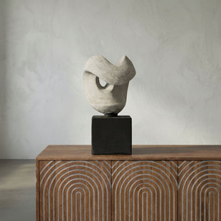 Sculpture Nobuko