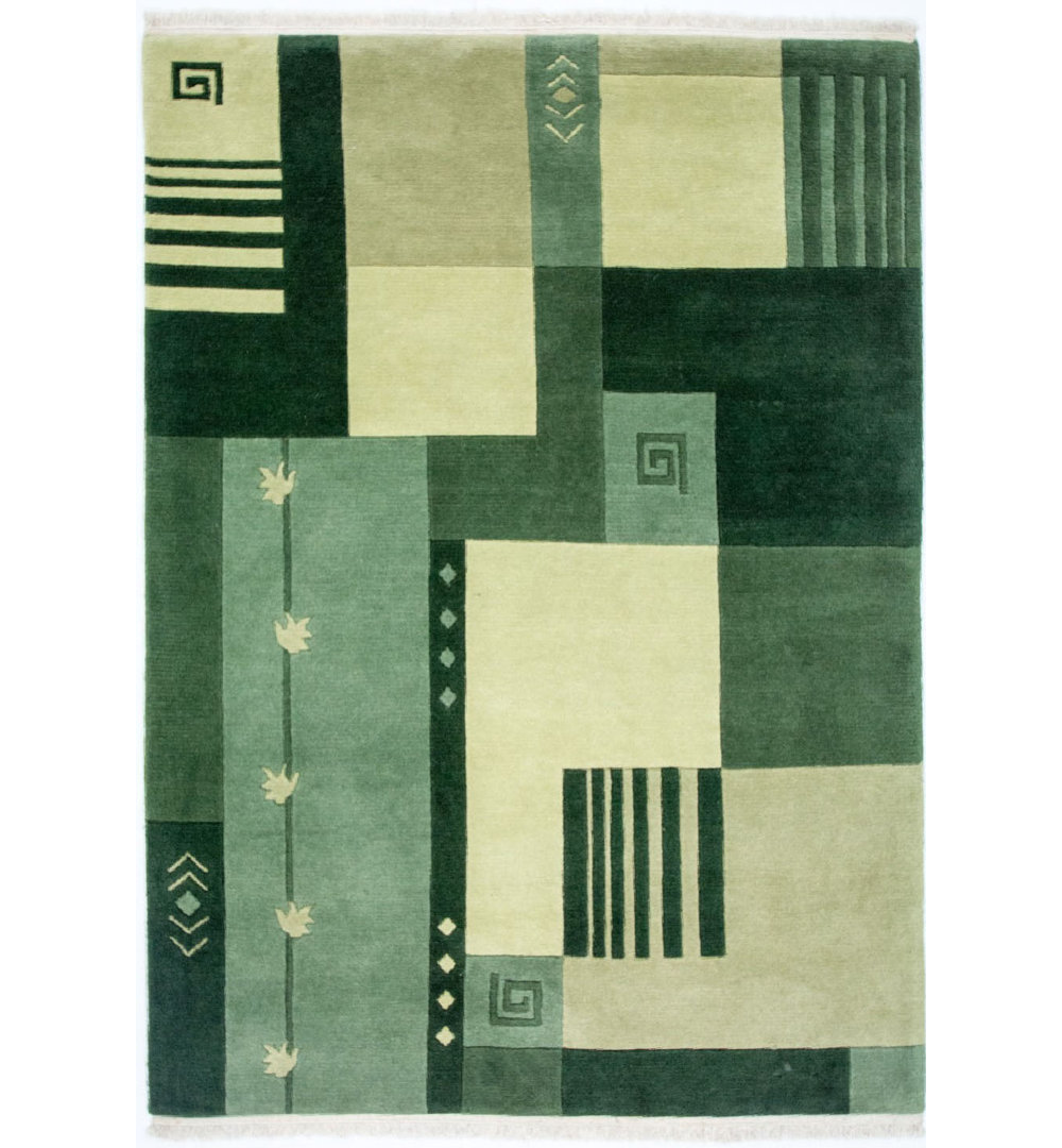 Zephyr Hand Hooked Wool Green Indoor/Outdoor Rug