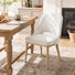 Chaise rembourrée en chenille avec pieds en bois massif