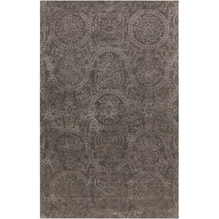 Alivia Damask Indoor Rug