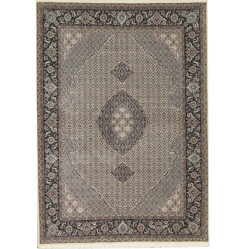 Tapis ivoire et vert noué à la main de haute qualité, Rectangle 3 pi 9 po x 5 pi 9 po