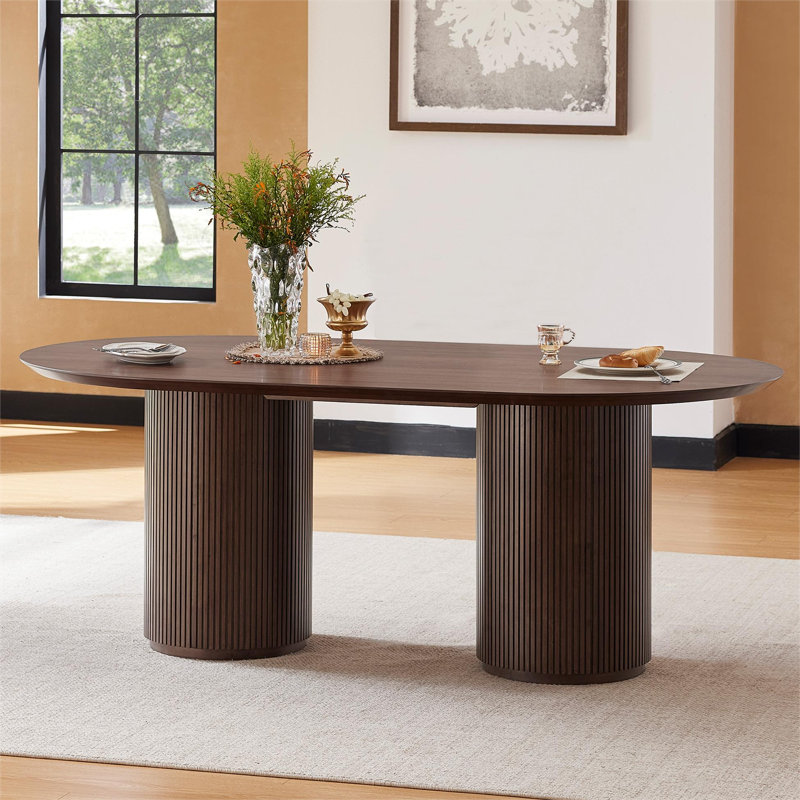Table de salle à manger 79 ", Noyer