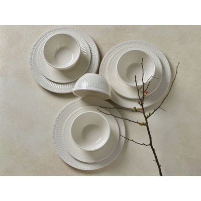 Mikasa Italian Country 12-Piece Indoor/Outdoor Melamine Dinnerware Set, Service for 4