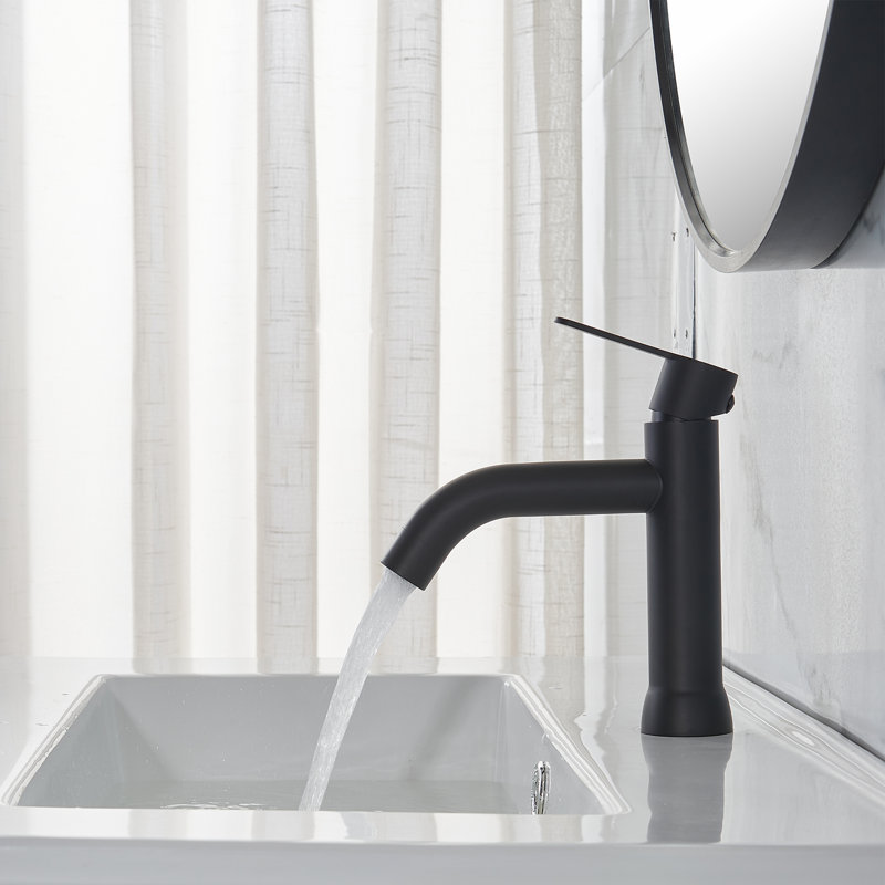 Single Hole Bathroom Faucet with Drain Assembly, Matte Black